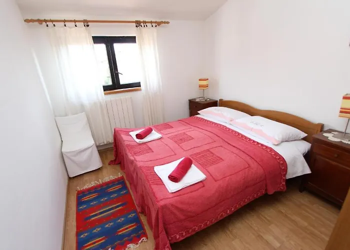 Apartments Milena